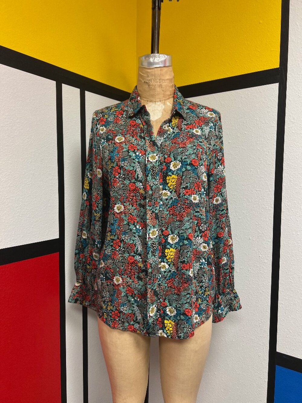 EUC Louche Byron Floret Viscose Floral Balloon Sleeve Button Up Blouse Size 10